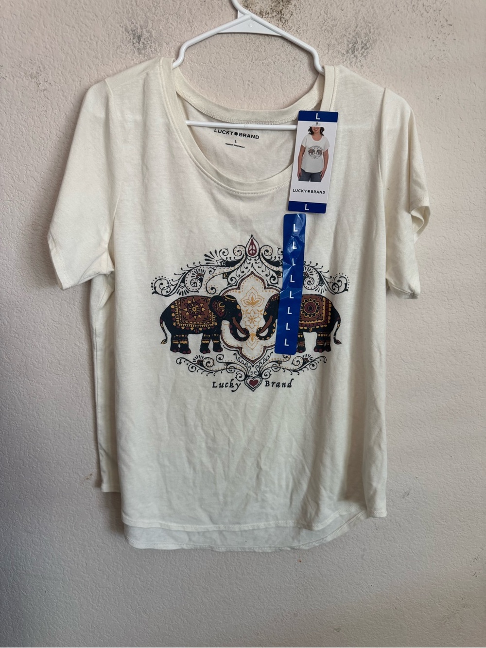 Lucky Brand Women's Top Graphic Tee Elephant Short Sleeve